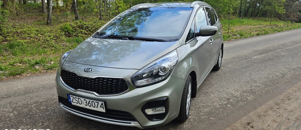 Kia Carens cena 48900 przebieg: 176200, rok produkcji 2016 z Legionowo małe 254